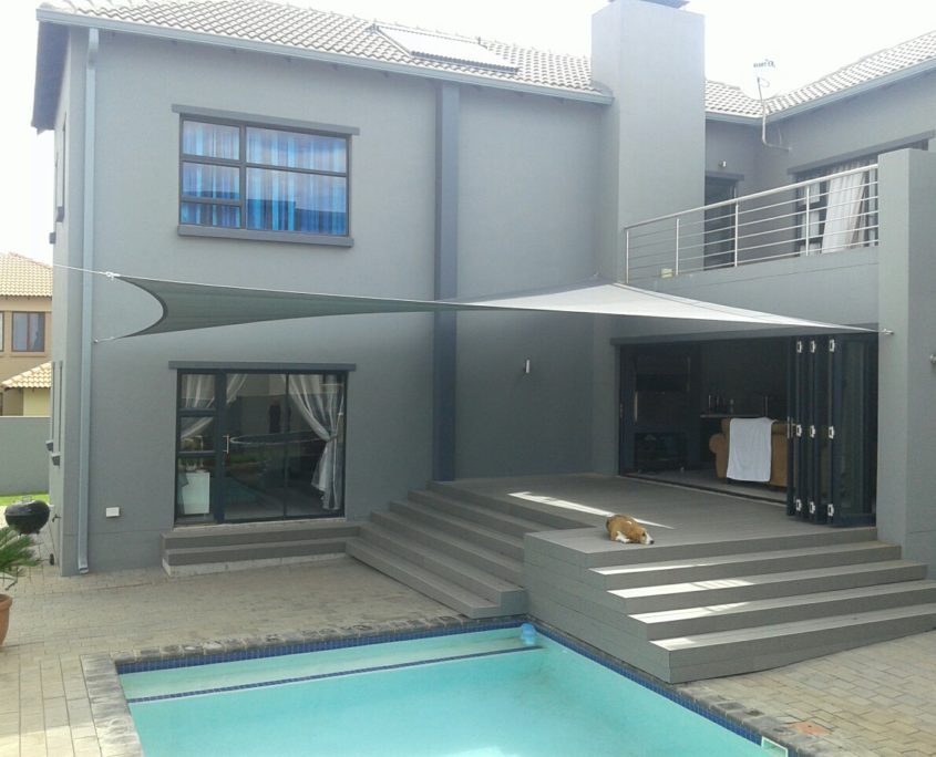 Square shade sail